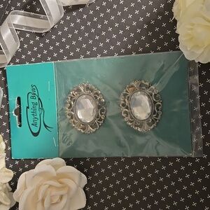 Anything Bows silver tone Vintage Shoe Clips New Old Stock